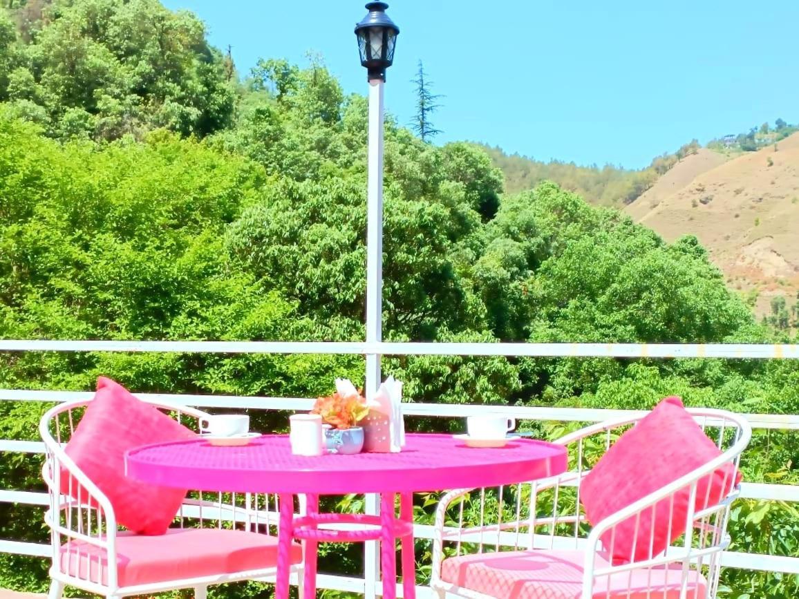 Aaroham Resort, Shimla Exterior photo