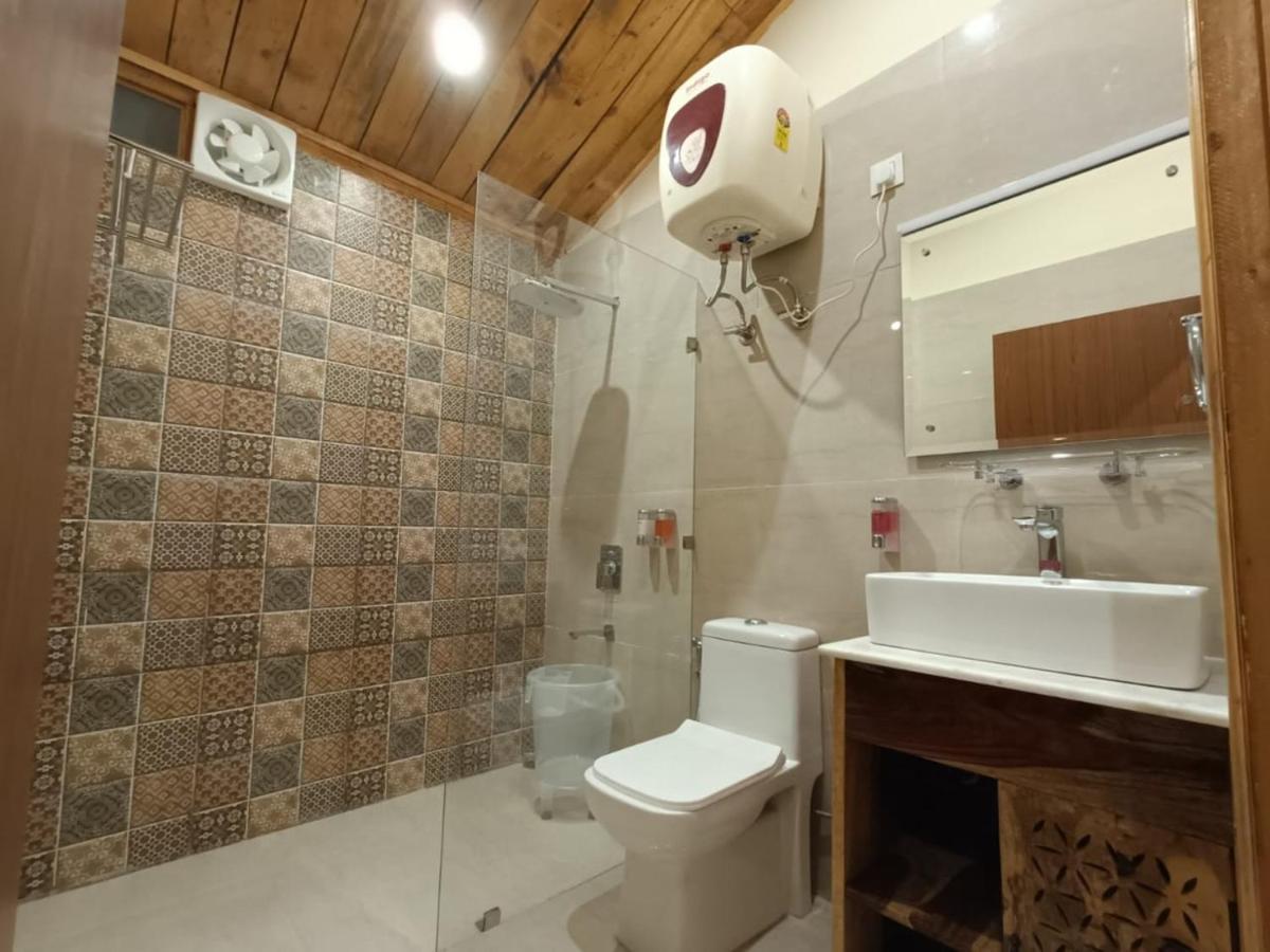 Aaroham Resort, Shimla Exterior photo
