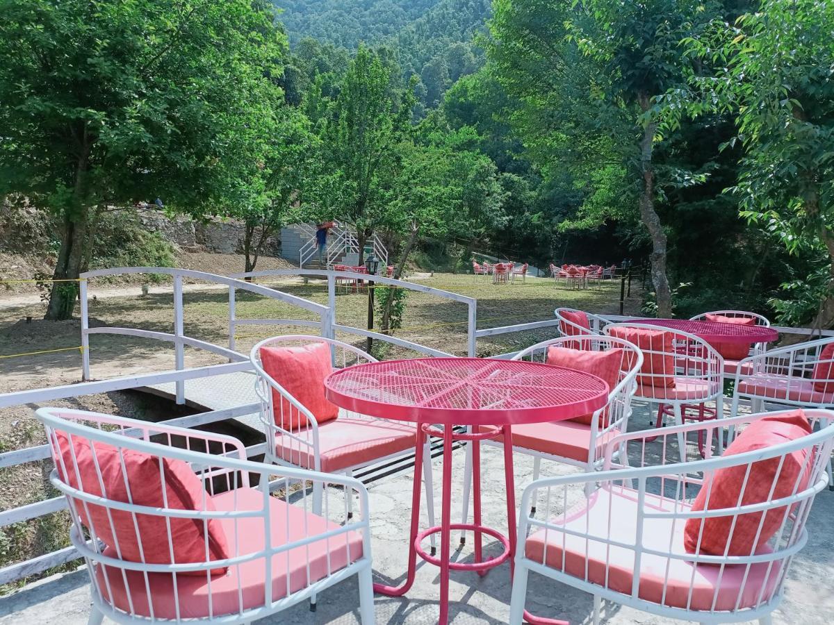 Aaroham Resort, Shimla Exterior photo